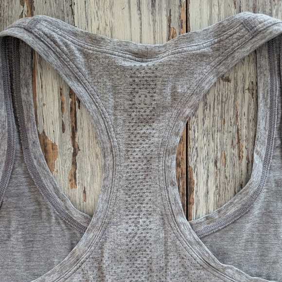 Lululemon Swiftly Tech Cropped Racerback Tank Top 2.0 Gray Women's 10 - Picture 7 of 7